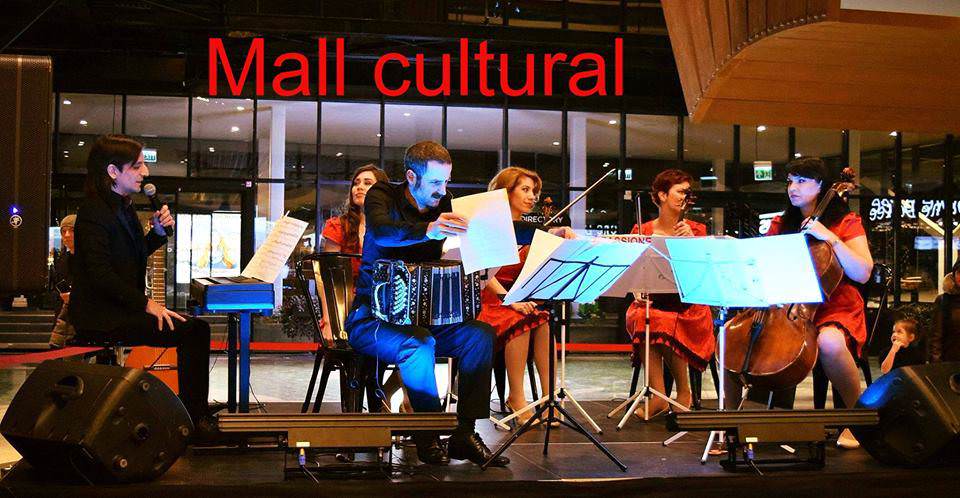 MALL CULTURAL - Cultura cucerește orașul